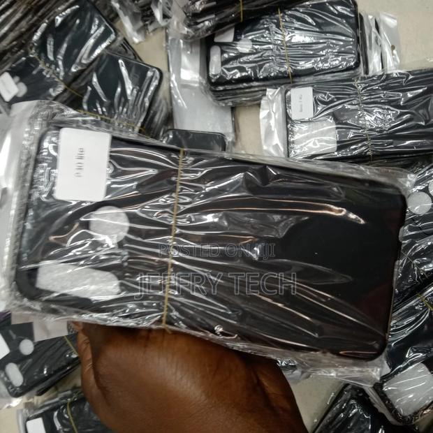 Huawei P30 Lite Silicon Case - thumbnail 3