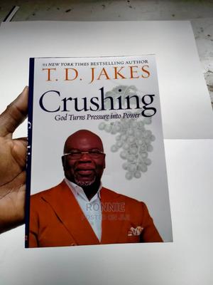 Crushing Book by T.D. Jakes - main view