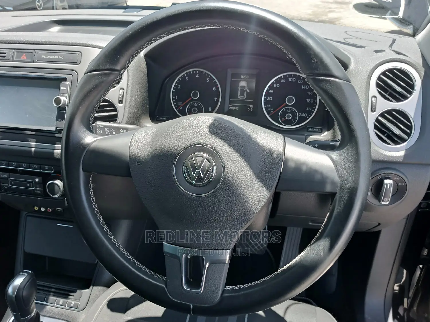 Volkswagen Tiguan 2.0T S AWD 4MOTION 2017 Black