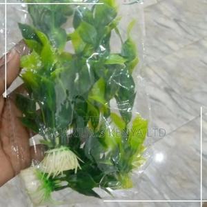 Deep Green Yellow Brushed Aquarium Plants - thumbnail 2