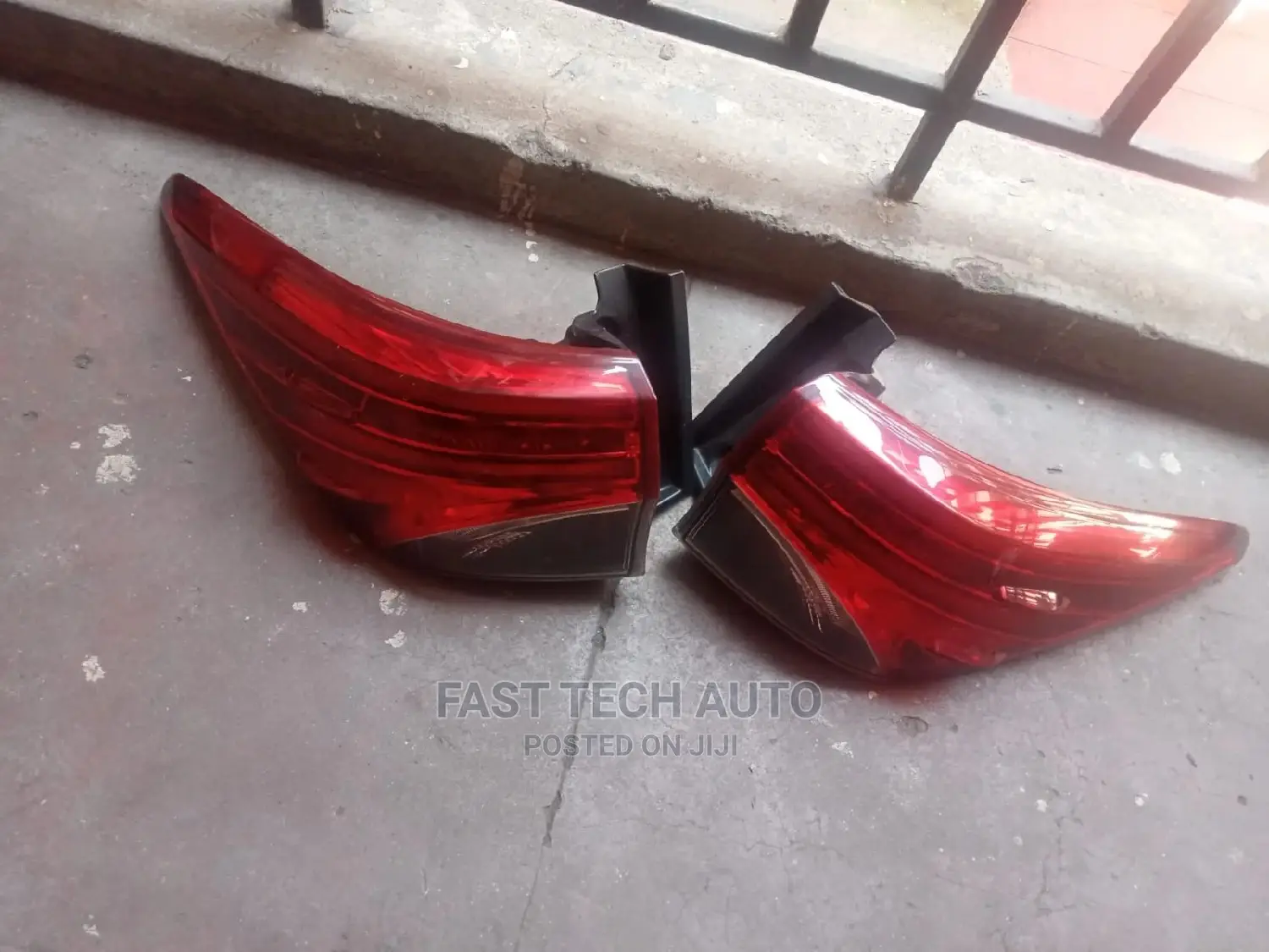Fortuner 2014 Rear Lights