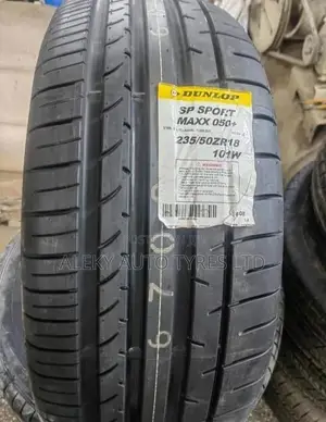 235/50 R18 Dunlop Tyre ( Japan)