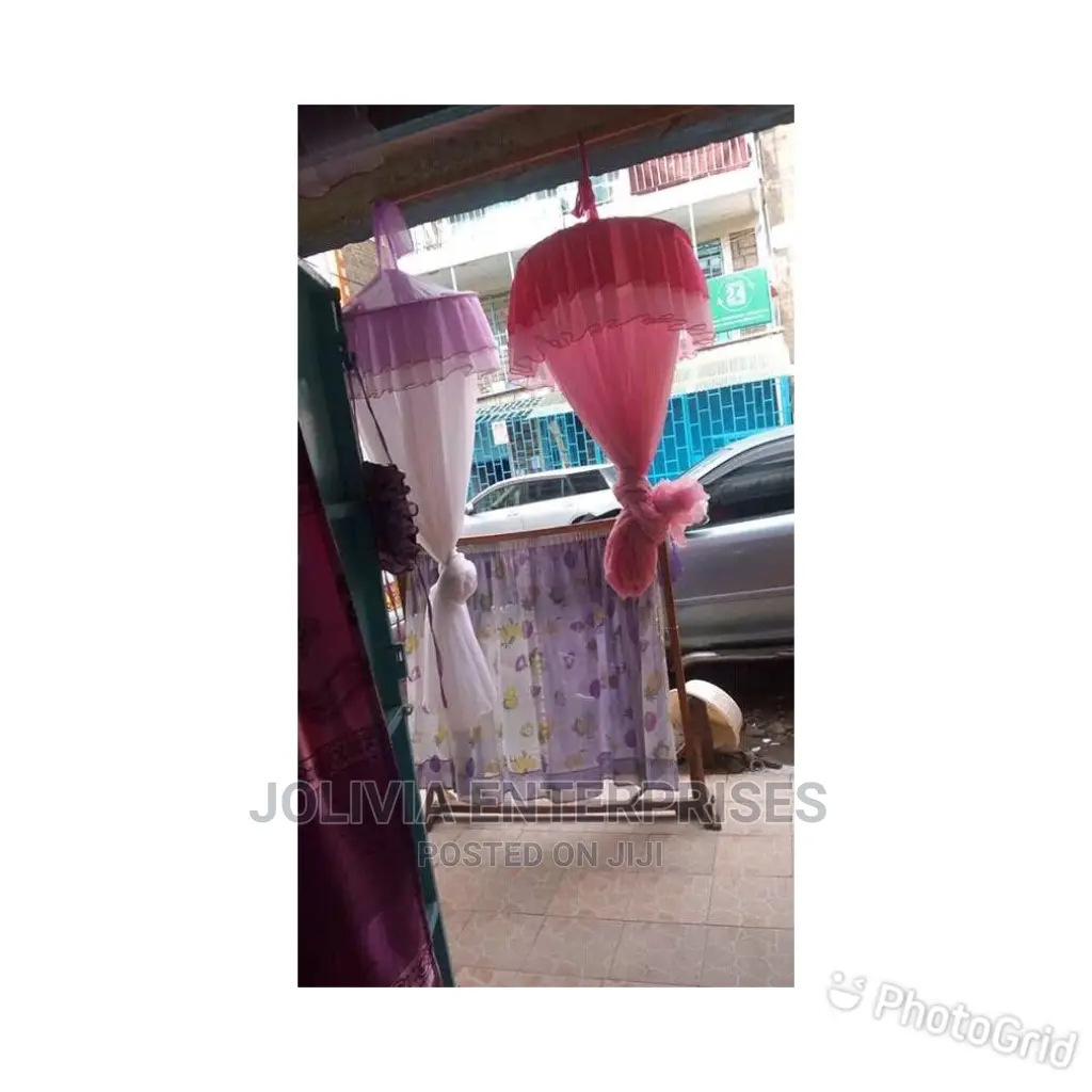 Hotel Round Mosquito Nets
