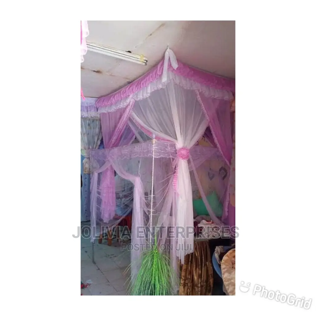 Hotel Mosquito Nets