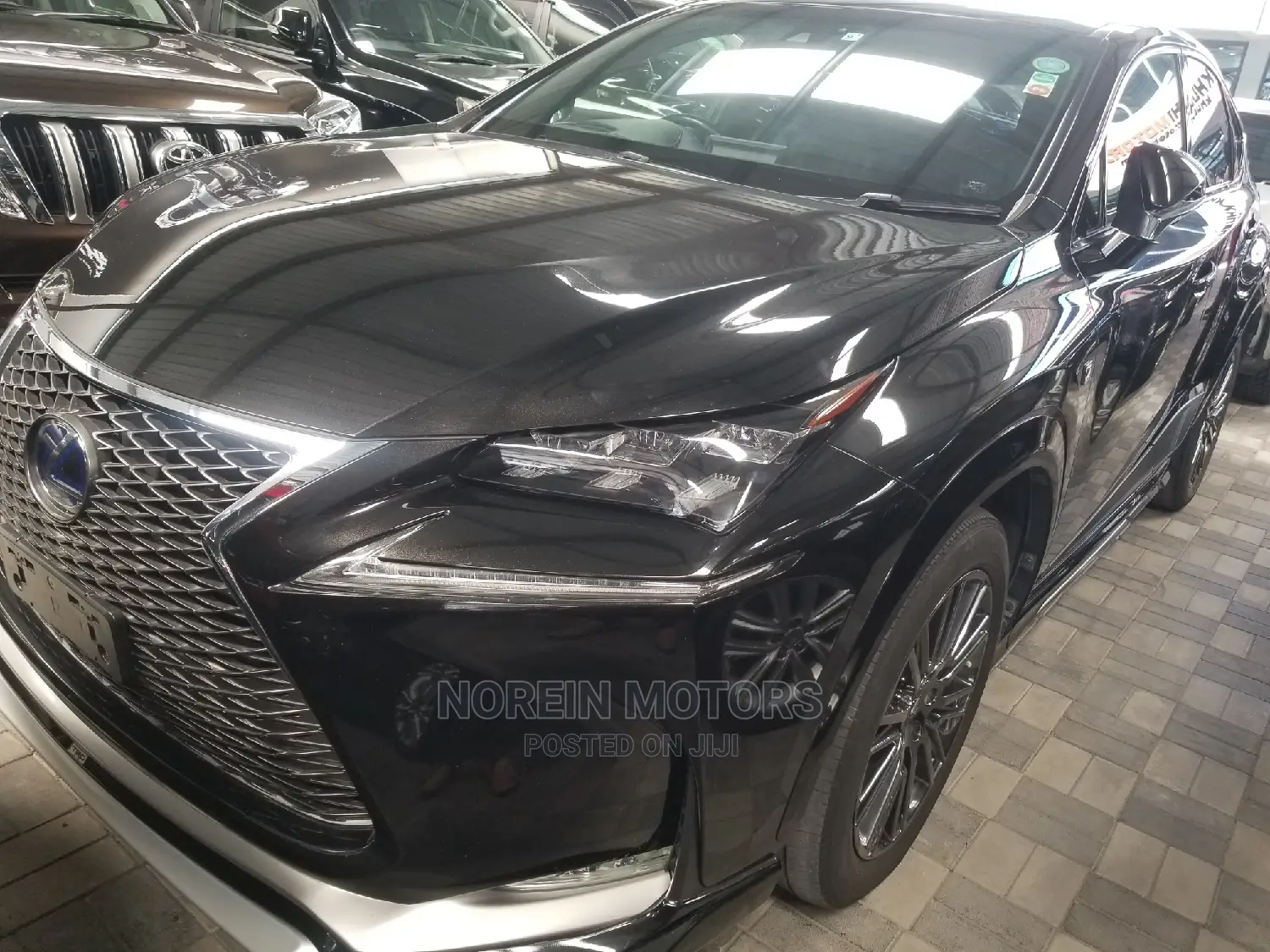 Lexus NX 300h Base 4x4 (2.5L 4cyl 2A) 2016 Black