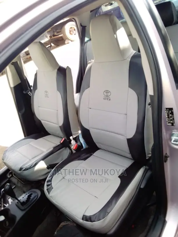 Vitz 1300cc)Car Seat Covers