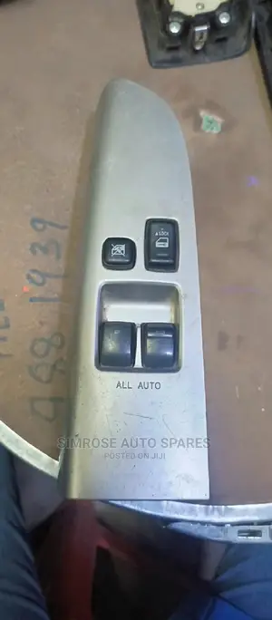 Toyota Porte Main Switch.