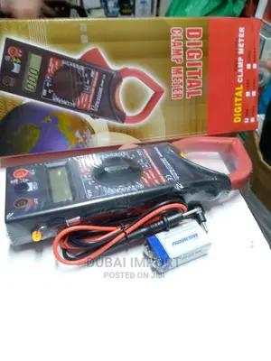 Digital Clamp Meter