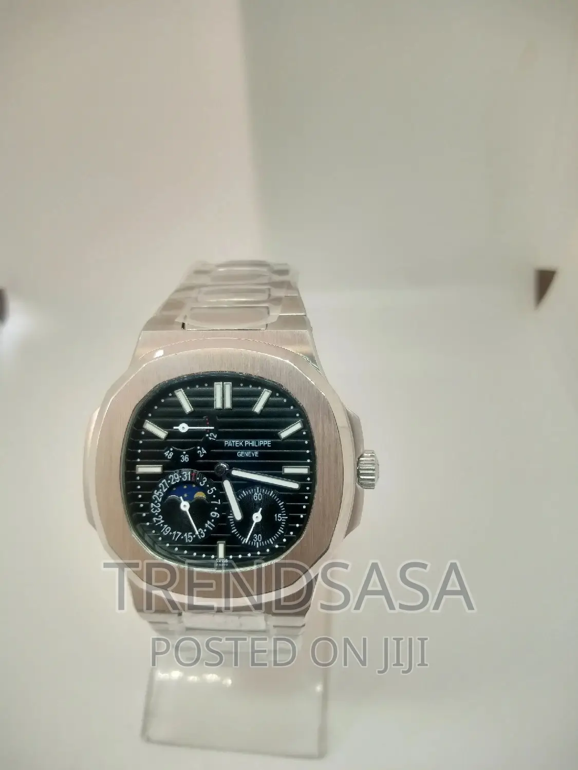 Patek Philippe Nautilus Power Reserve
