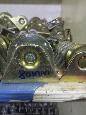 Heavy Duty Gate Rollers Fir Sliding Gates - thumbnail 2