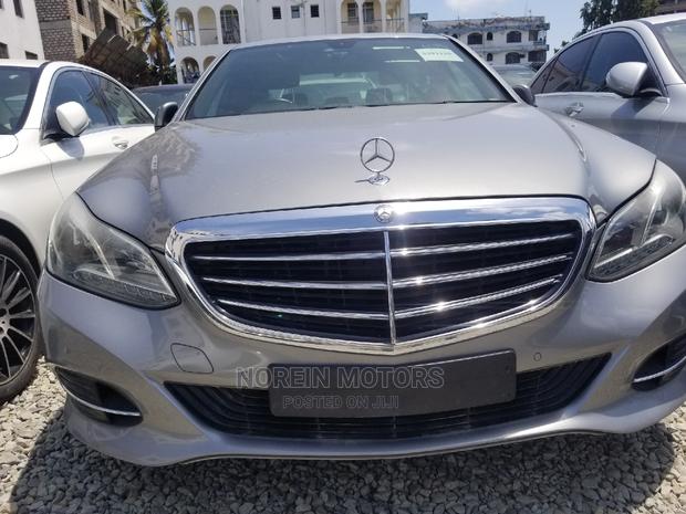 Mercedes-Benz E200 2015 Gray