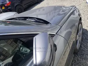 Mercedes-Benz E200 2015 Gray