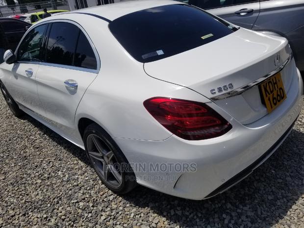 Mercedes-Benz C200 2015 White - thumbnail 5