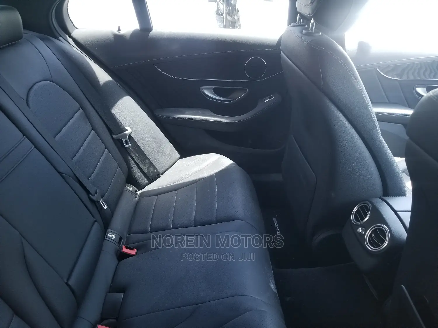 Mercedes-Benz C200 2015 White
