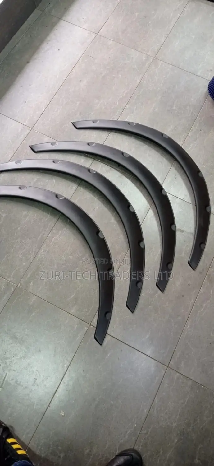 Universal Fenders Trim