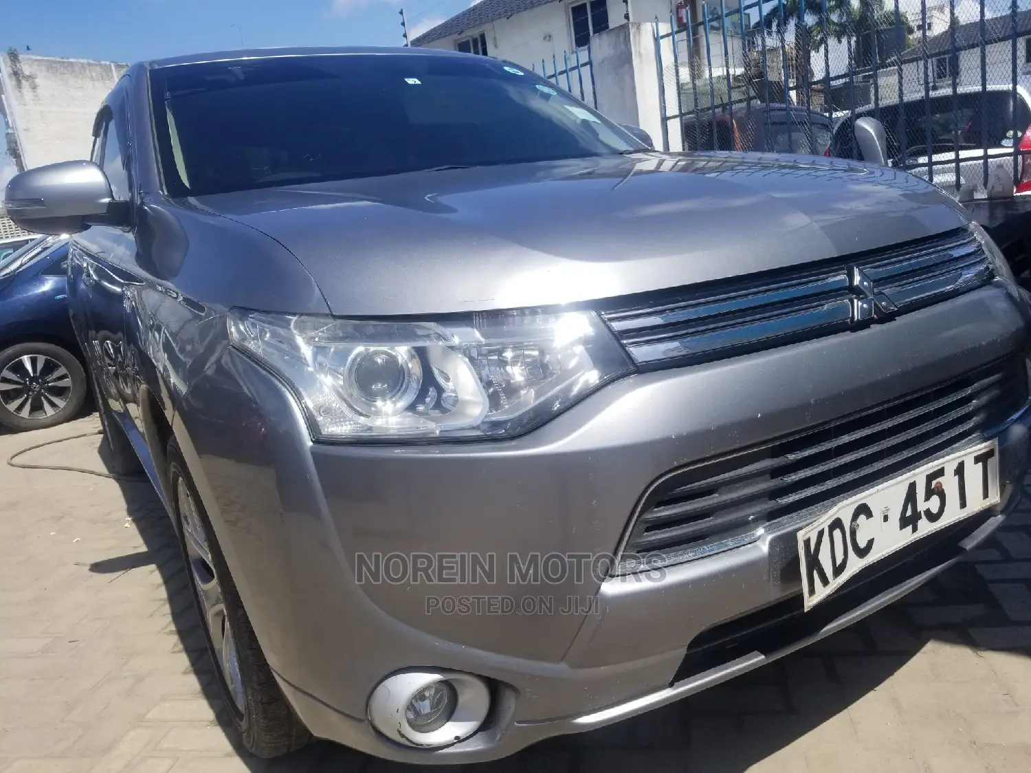Mitsubishi Outlander 2015 Silver