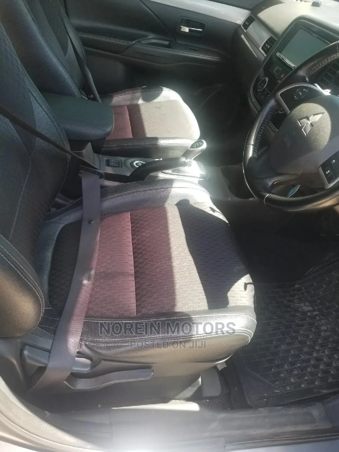 Mitsubishi Outlander 2015 Silver