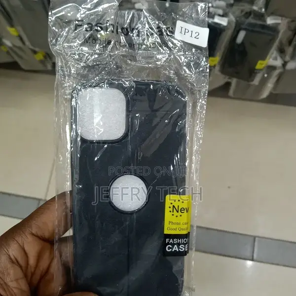 Caseline Back Cover for iPhone 12 Autofocus