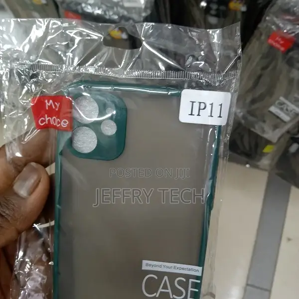 Back Cover for Apple iPhone 11 Color Button Smoke Back Hard