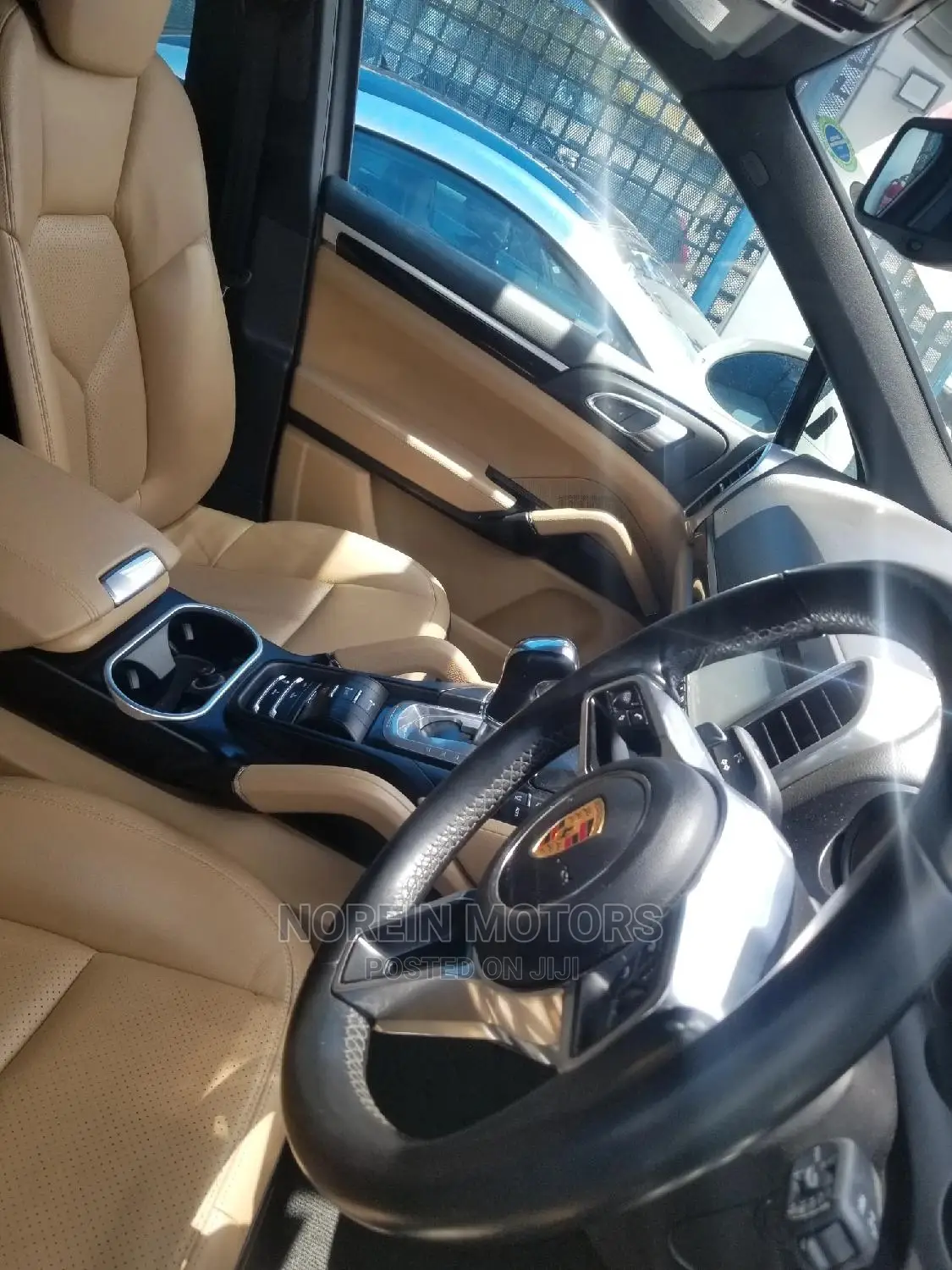 Porsche Cayenne 2015 White