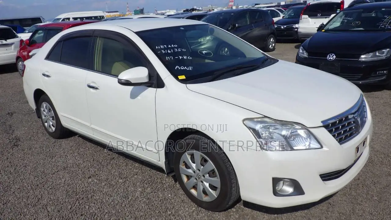 Toyota Premio 1.8 AWD 2015 White
