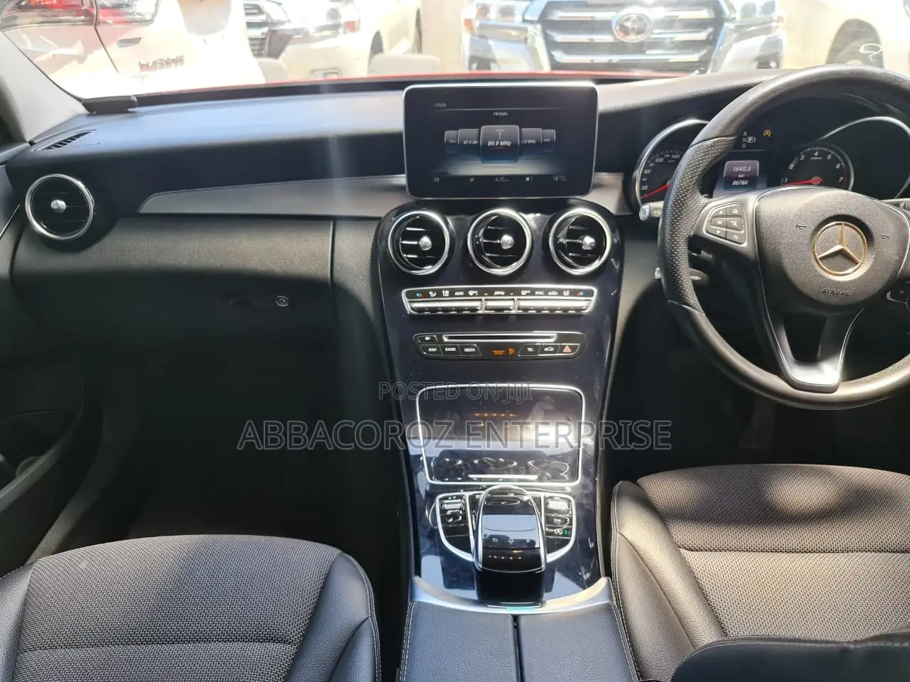 Mercedes-Benz C180 2015 Red