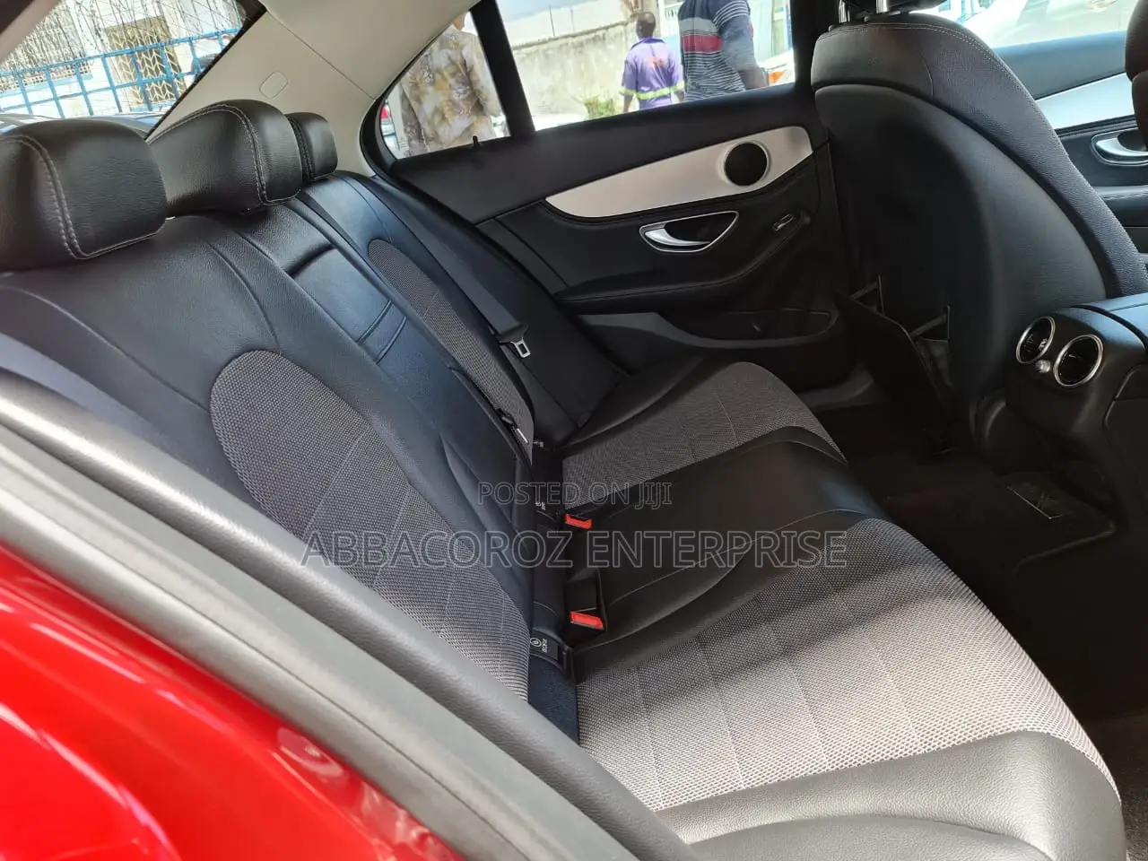 Mercedes-Benz C180 2015 Red