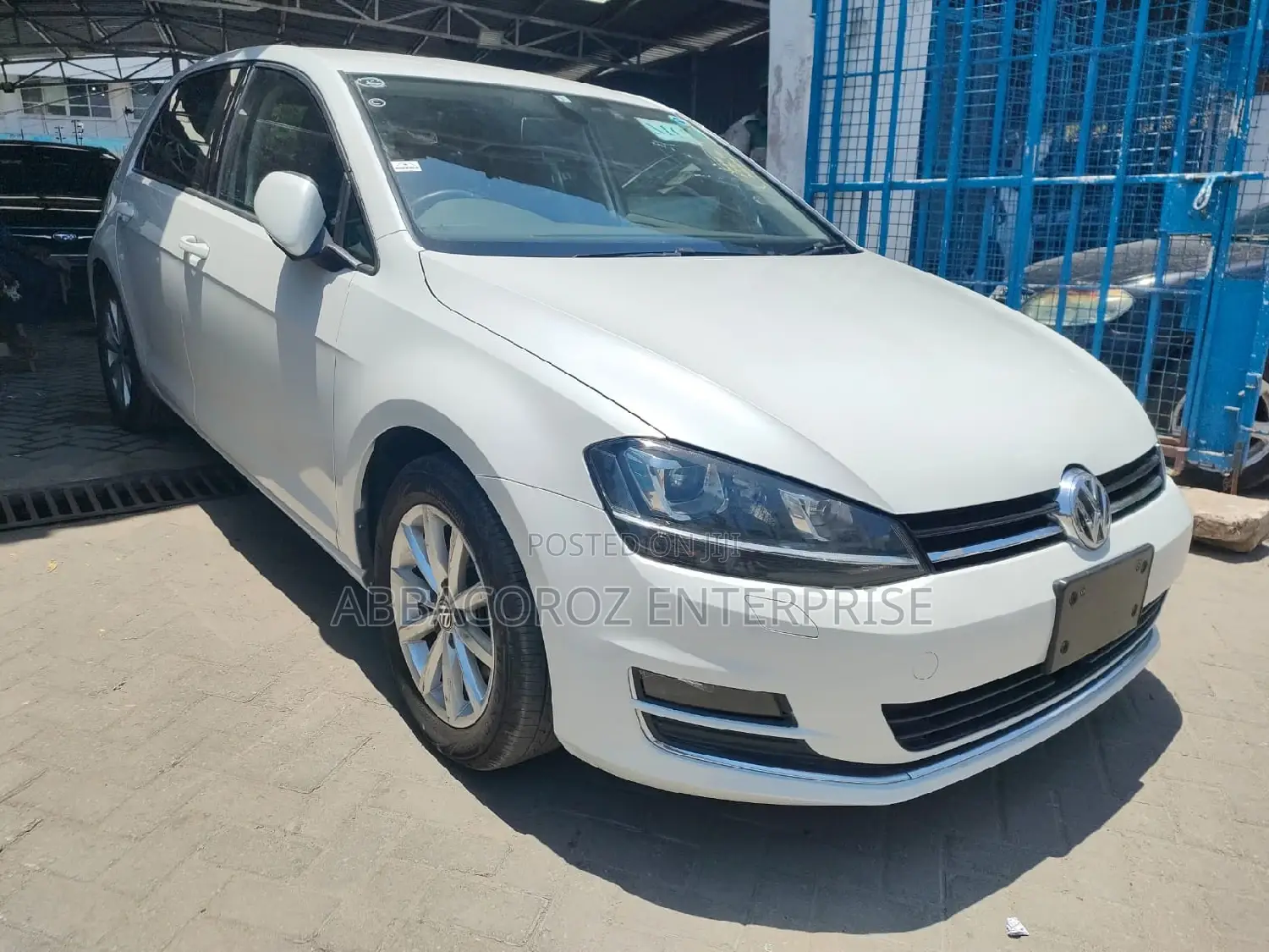 Volkswagen Golf 2015 White