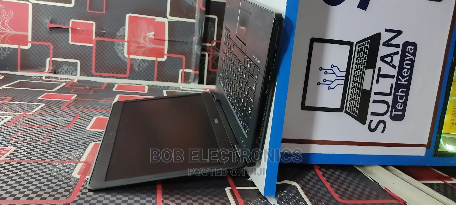 Laptop Dell Latitude 3189 4GB Intel Core I5 HDD 500GB