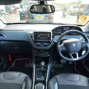 Peugeot 2008 2016 Black