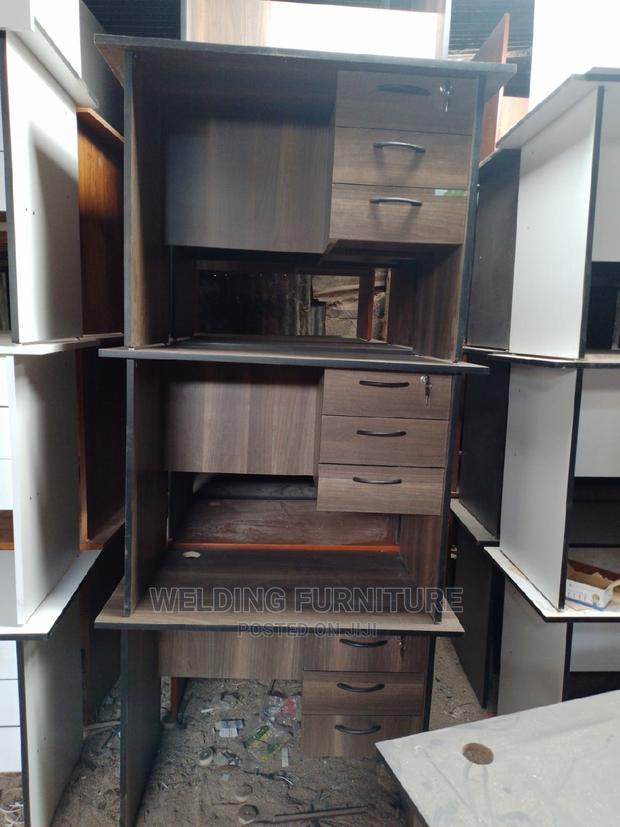 Office Desk.Office Desk