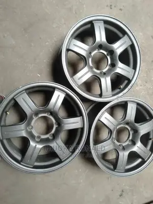 Isuzu Trooper Rims 17inch Original