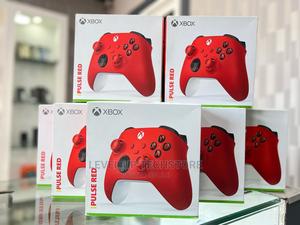 Xbox Series X|S [Pulse Red] Wireless Controller - New - thumbnail 3