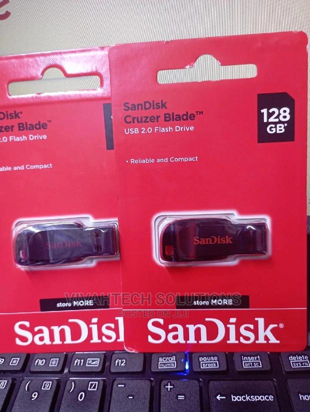 Original Sandisk Flash Drive 128gb - main view