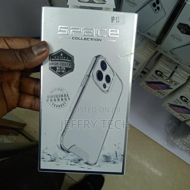 Space Collection Transparent Cover for iPhone 13 - thumbnail 2