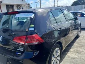 Volkswagen Golf 2015 Blue