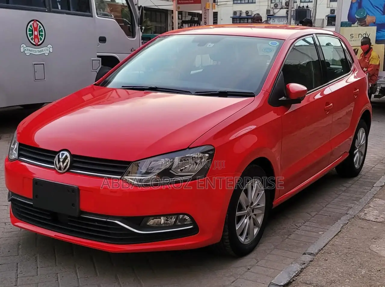 Volkswagen Polo 2015 Red