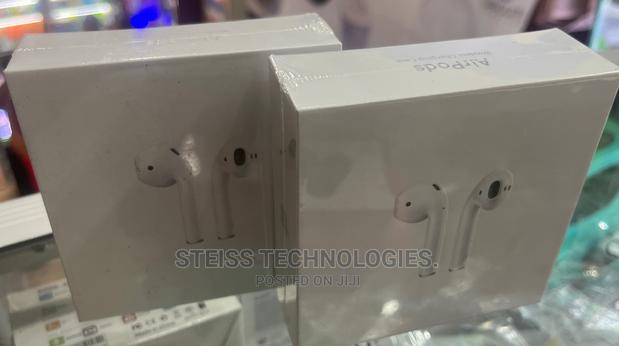 New Airpods 2 Wireless Buds.