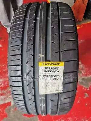 255/35 R 20 Dunlop (Japan)
