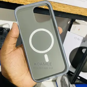 iPhone 13 - 13promax Magsafe Tech Cover. (High End)