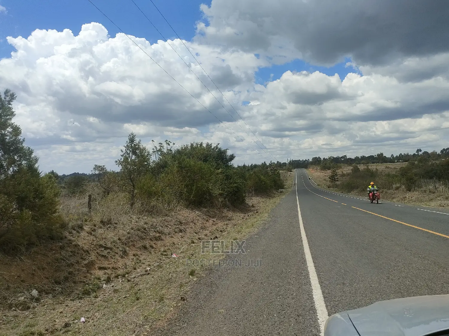 2 Acres Narumoru/Blueline Rongai Touching Main Tarmac