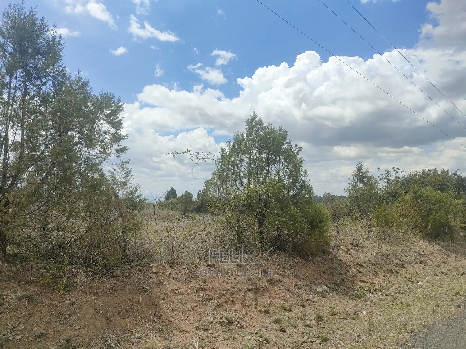 2 Acres Narumoru/Blueline Rongai Touching Main Tarmac