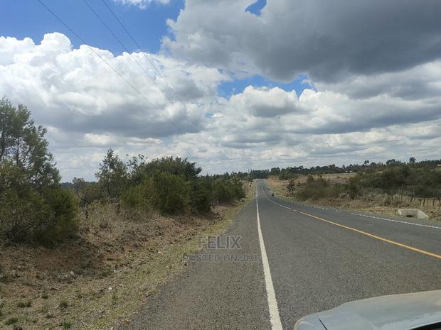 2 Acres Narumoru/Blueline Rongai Touching Main Tarmac - thumbnail 8