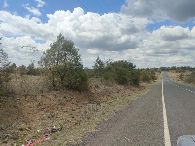 2 Acres Narumoru/Blueline Rongai Touching Main Tarmac - thumbnail 10