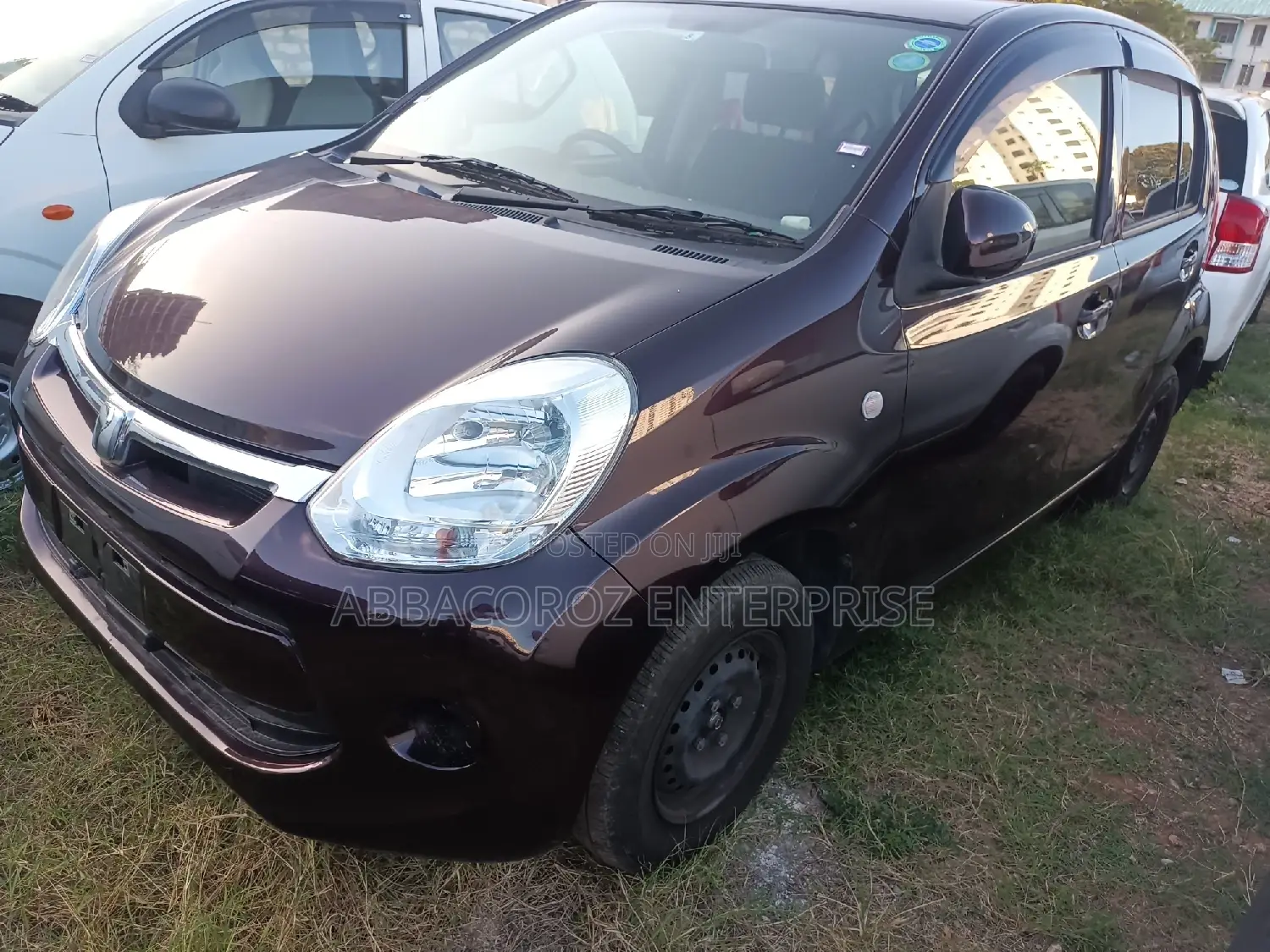 Toyota Passo 1.0 AWD 2015 Purple