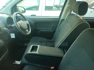 Toyota Passo 1.0 AWD 2015 Purple