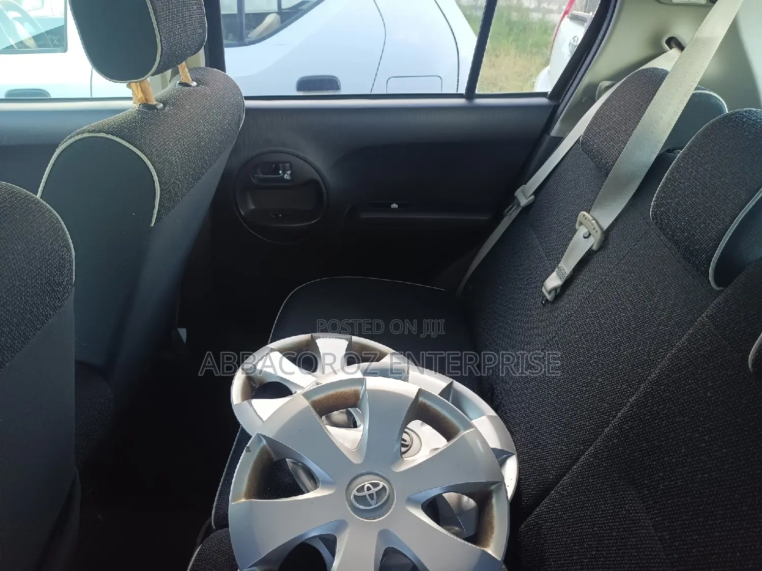 Toyota Passo 1.0 AWD 2015 Purple