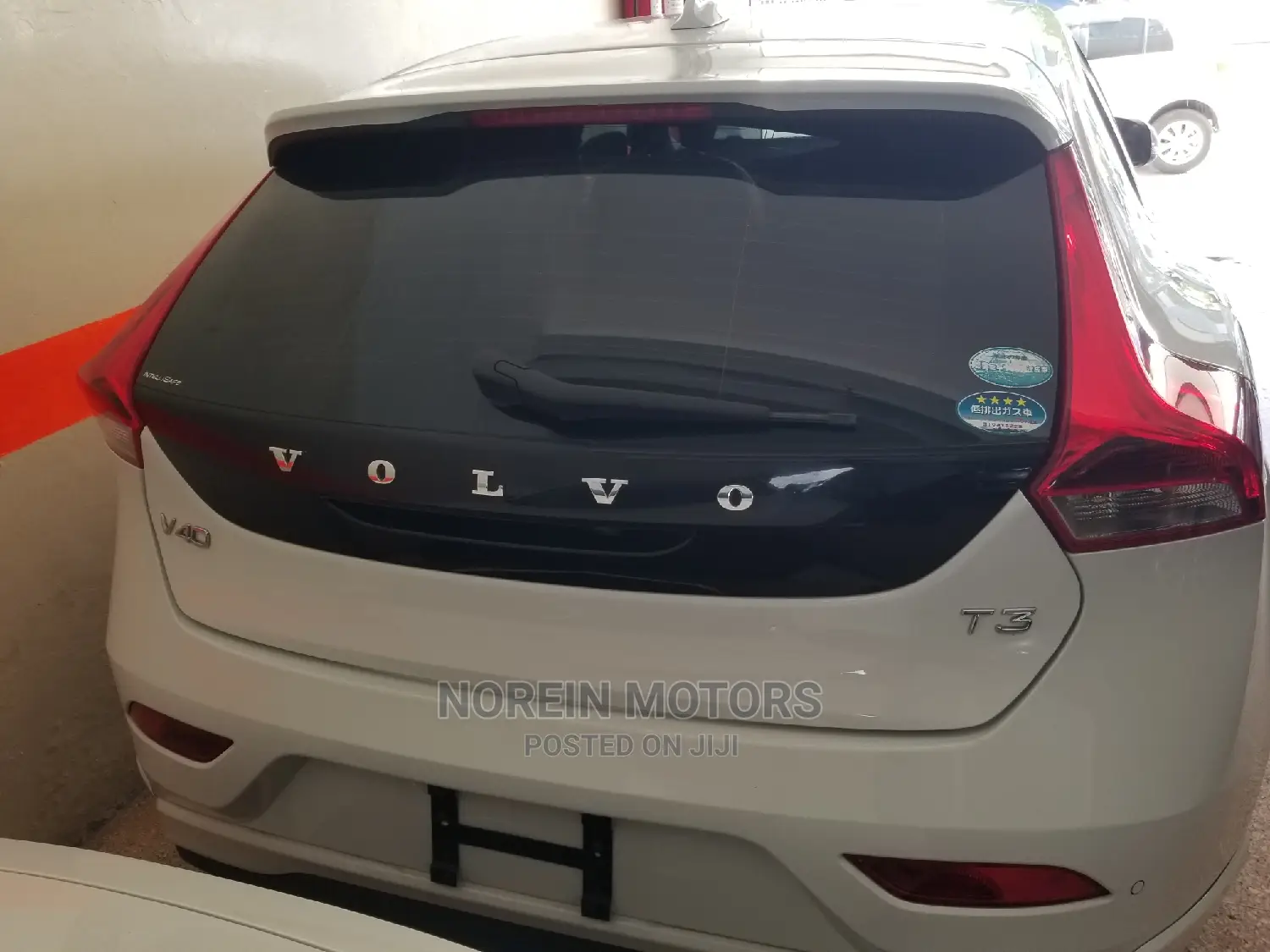 Volvo V40 T5 AWD 2015 White