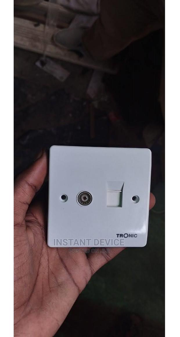 Tronic TV Data Socket - main view