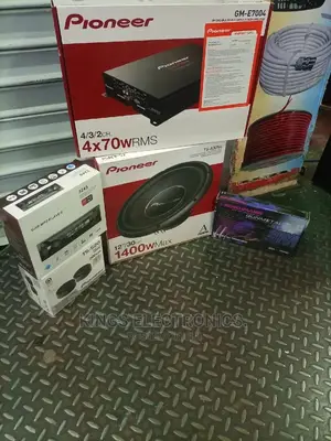 Car Sound System Complete.